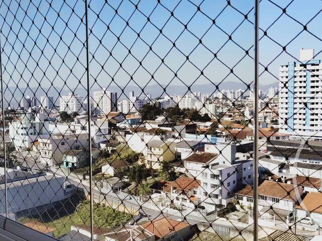 #AP420 - Apartamento para Venda em São José - SC