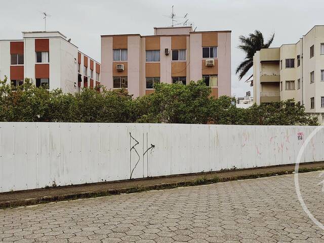 #TR421 - Terreno para Venda em São José - SC - 2