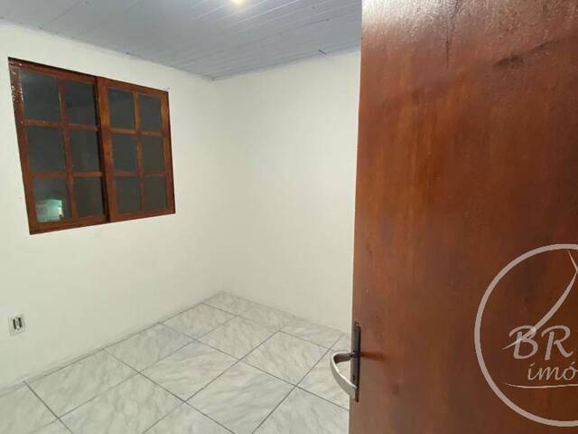 #CS424 - Casa para Venda em São José - SC
