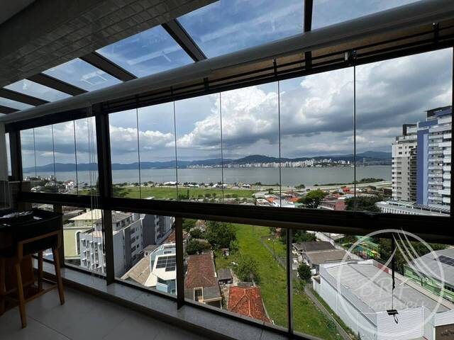 #CB304 - Cobertura para Venda em Florianópolis - SC - 2