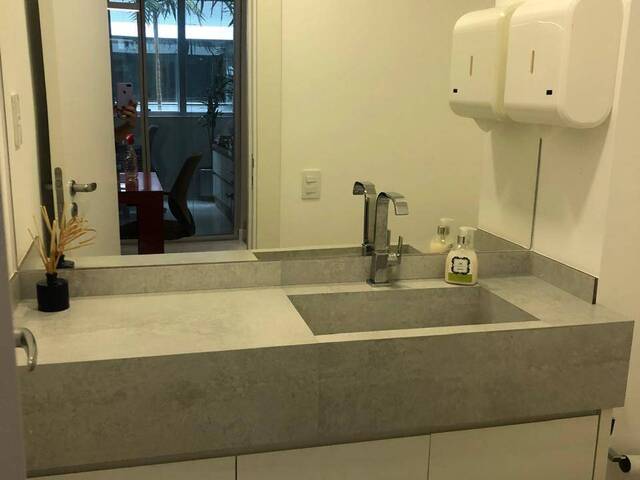 Sala para Venda em Florianópolis - 5