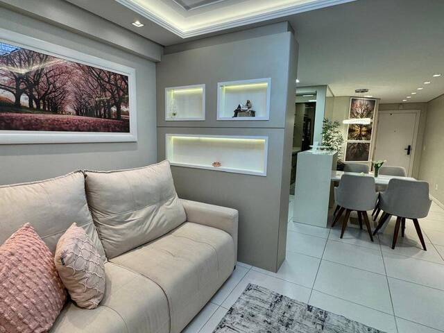 #AP332 - Apartamento para Venda em São José - SC