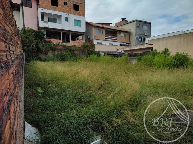 Casa para Venda - Florianópolis / SC no bairro Ingleses do Rio Vermelho, 3  dormitórios, sendo 1 suíte, 2 banheiros, 1 vaga de garagem, área total  165,00 m², área construída 80,00 m², área útil 165,00 m²